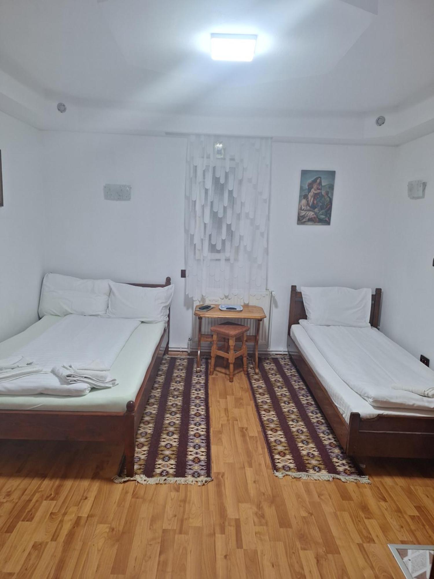 Casa Cu Lavanda Ватра-Дорней Экстерьер фото