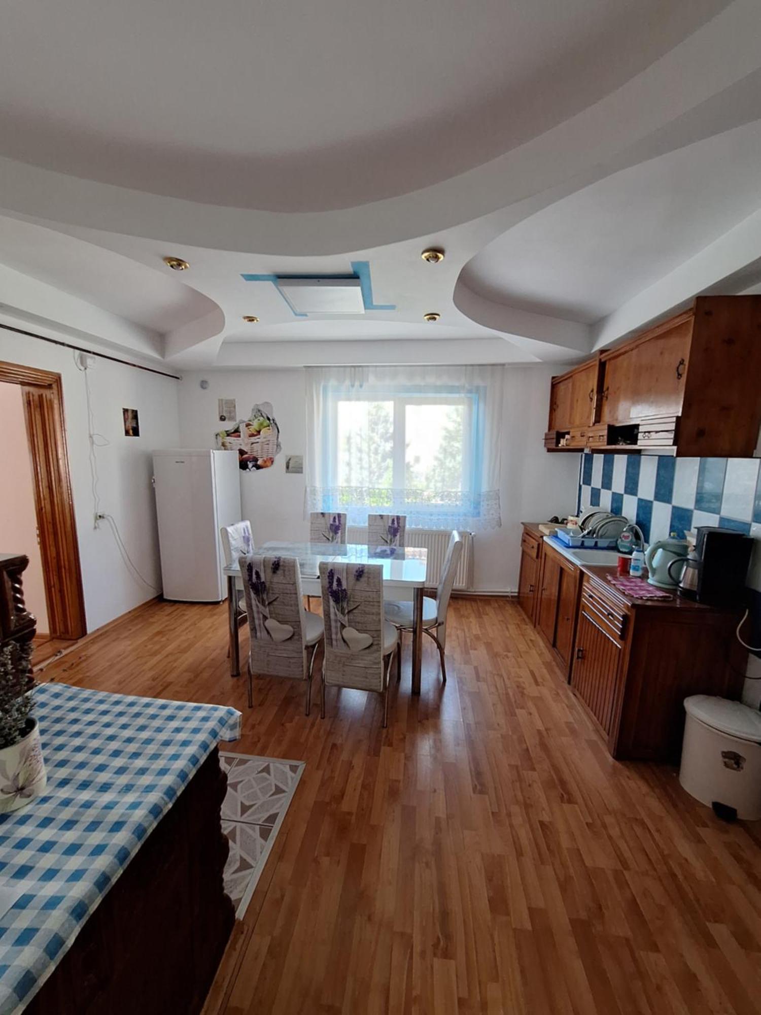Casa Cu Lavanda Ватра-Дорней Экстерьер фото